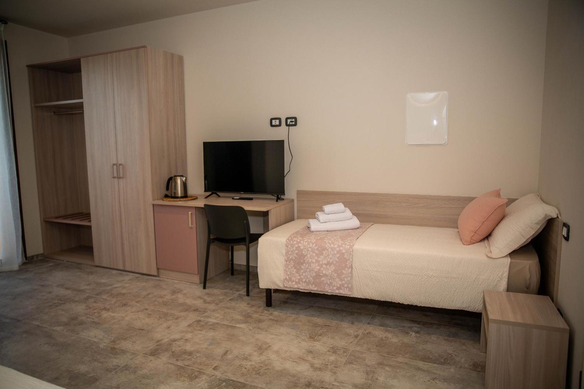 Agriturismo Corte Casa Erminia Кола Экстерьер фото