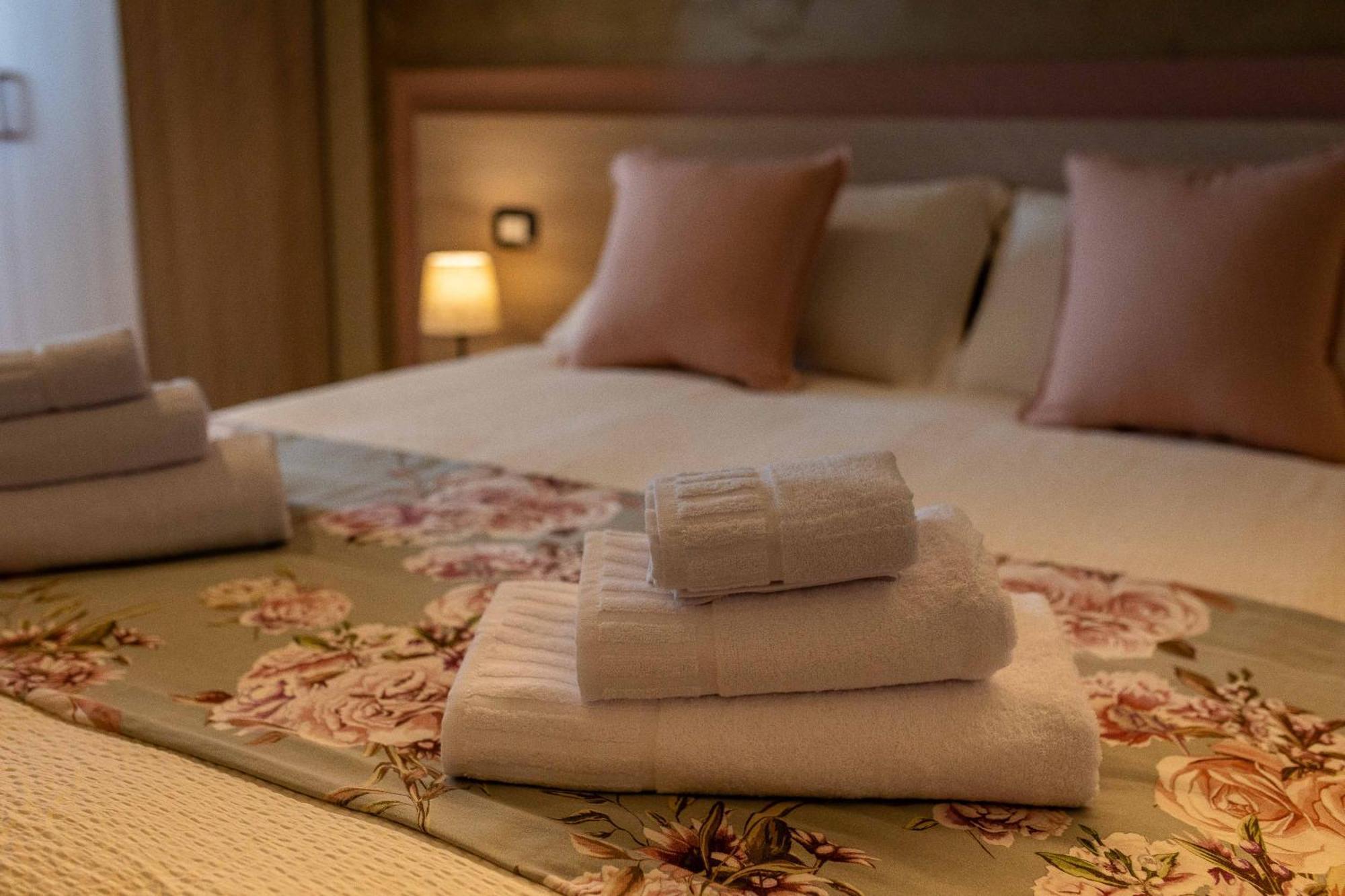 Agriturismo Corte Casa Erminia Кола Экстерьер фото